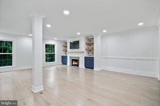 165 E St NE in Vienna, VA - Building Photo - Building Photo