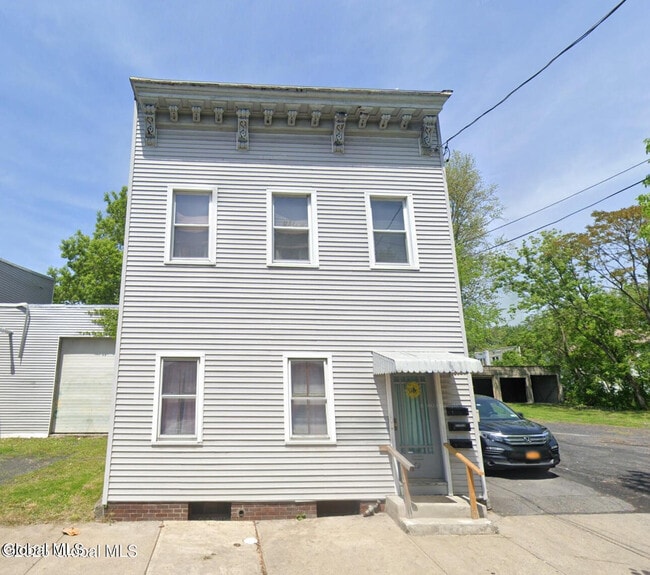 property at 59 Ontario St