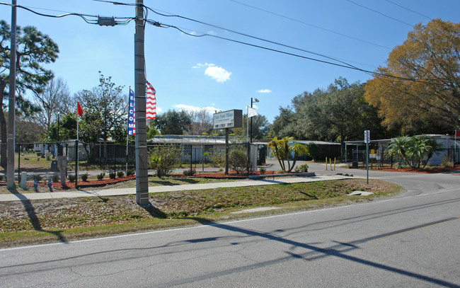 6300 150th Ave N in Clearwater, FL - Building Photo - Building Photo