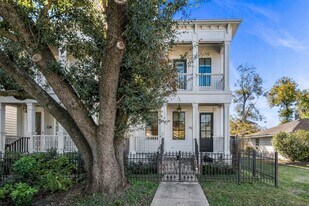 726 E 28th St in Houston, TX - Building Photo