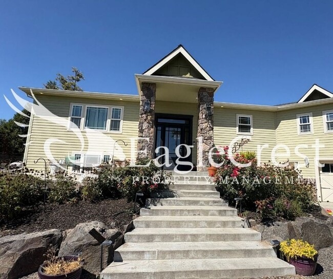 property at 1420 Havstad Dr