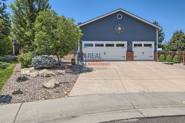 property at 1511 Scott Canyon Ln