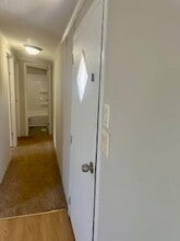 321 Empire Dr in St. Albans, WV - Building Photo - Building Photo