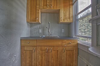 21 Montello St Ext in Brockton, MA - Building Photo - Building Photo