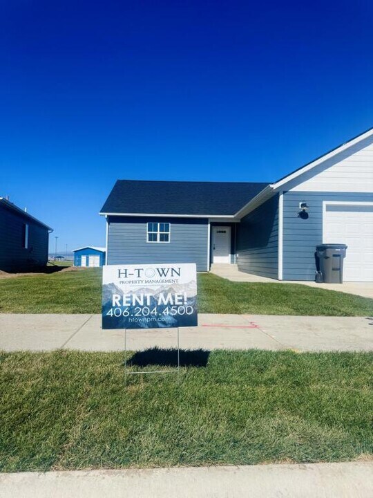 208 Kinross Ct in Helena Valley Southeast, MT - Building Photo