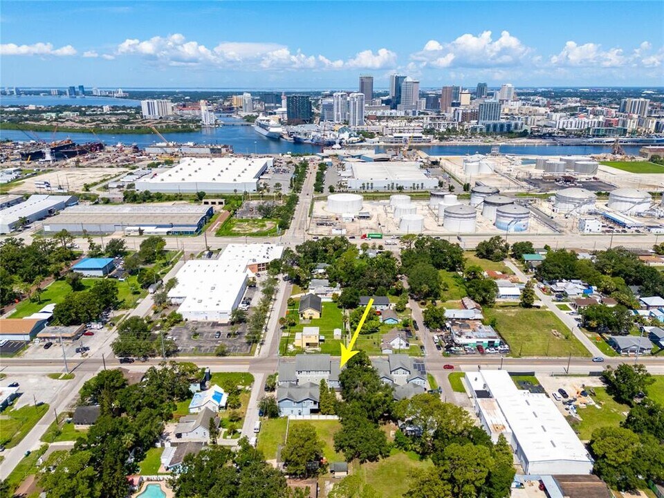 714 S 22nd St in Tampa, FL - Building Photo