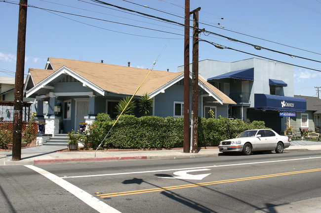 1601 E 10th in Long Beach, CA - Foto de edificio - Building Photo