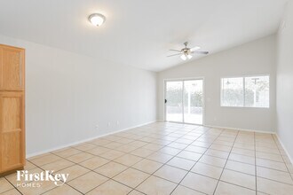 3054 S Vaughn Dr in Tucson, AZ - Foto de edificio - Building Photo