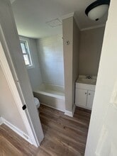 8 Hames St in Lexington, NC - Building Photo - Building Photo