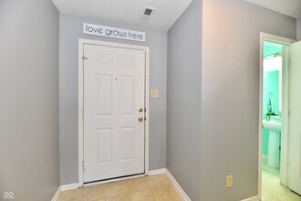 2016 Morning Light Ln in Greenwood, IN - Building Photo - Building Photo