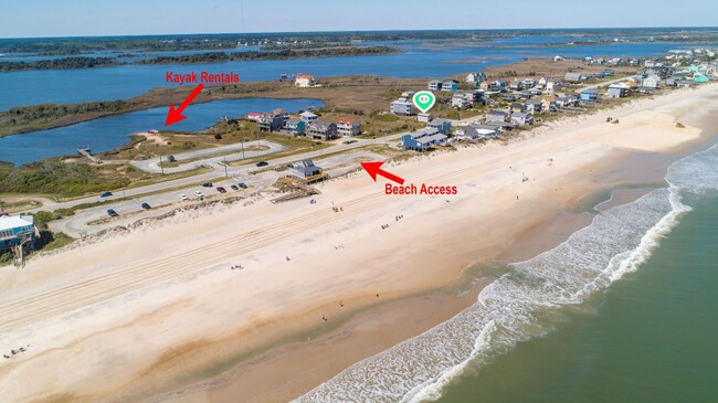 2999 Island Dr in North Topsail Beach, NC - Building Photo - Building Photo