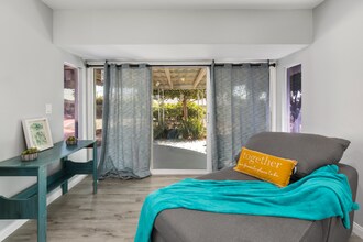 25781 Interlechen Dr in Menifee, CA - Foto de edificio - Building Photo