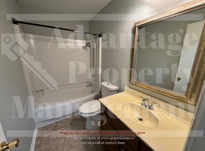 48 Willow Oak Loop in Maumelle, AR - Building Photo - Building Photo