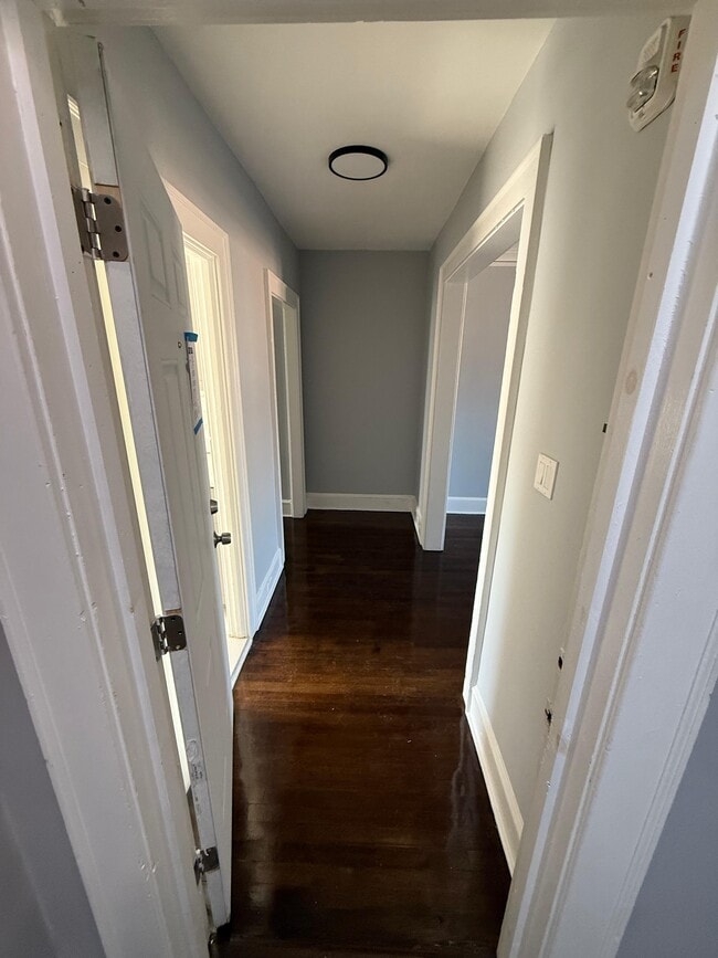 216 Orange Ave, Unit Right unit