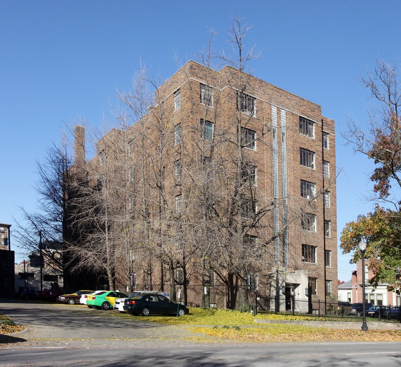 The Harrison in Indianapolis, IN - Foto de edificio
