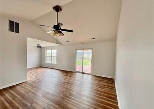 12013 Lewis Dr in Sellersburg, IN - Building Photo - Building Photo