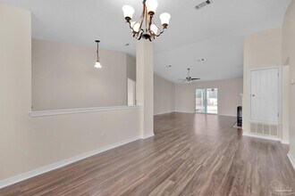9033 Bluebay Ln in Pensacola, FL - Building Photo - Building Photo