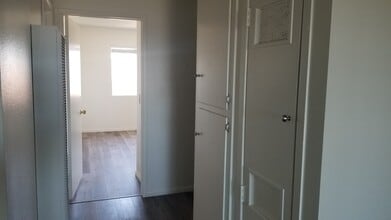 815 Centinela Ave in Inglewood, CA - Building Photo - Building Photo