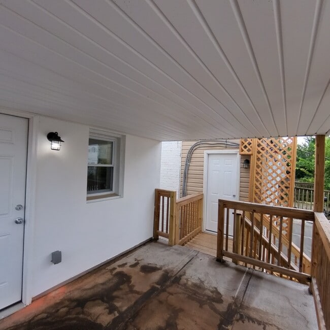 4646 York Rd in Baltimore, MD - Foto de edificio - Building Photo