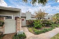 13016 Wirevine Ln in Houston, TX - Building Photo - Building Photo