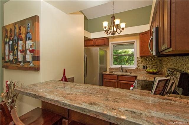 355 Aoloa St in Kailua, HI - Foto de edificio - Building Photo