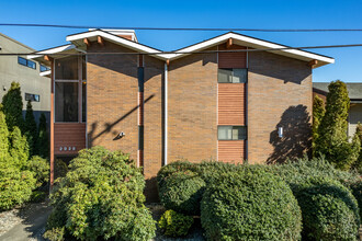 Waverly Vista in Seattle, WA - Building Photo - Building Photo