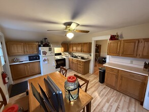 19 Platt St, Unit 19B in Winooski, VT - Building Photo - Building Photo