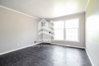 9416 S Chelsea Rd in Columbia, SC - Foto de edificio - Building Photo