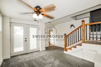 487 W Johnstown Rd in Columbus, OH - Building Photo - Building Photo