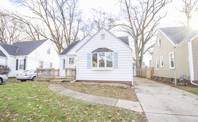 property at 2125 Loxley Rd