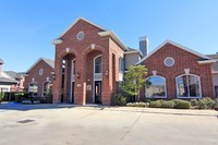 Mayfair Park in Houston, TX - Foto de edificio - Building Photo