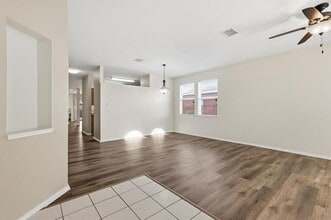 1048 Harriman Dr in Saginaw, TX - Building Photo - Building Photo