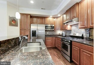 1 Romans Dr in Ashburn, VA - Building Photo - Building Photo