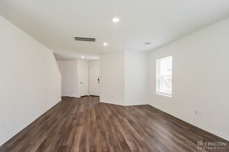 21972 Juniper Crossing Dr in Roman Forest, TX - Building Photo - Building Photo