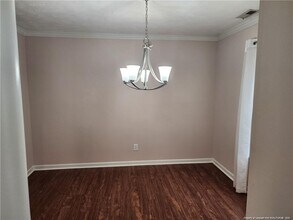 300 Bubble Creek Ct in Fayetteville, NC - Building Photo - Building Photo