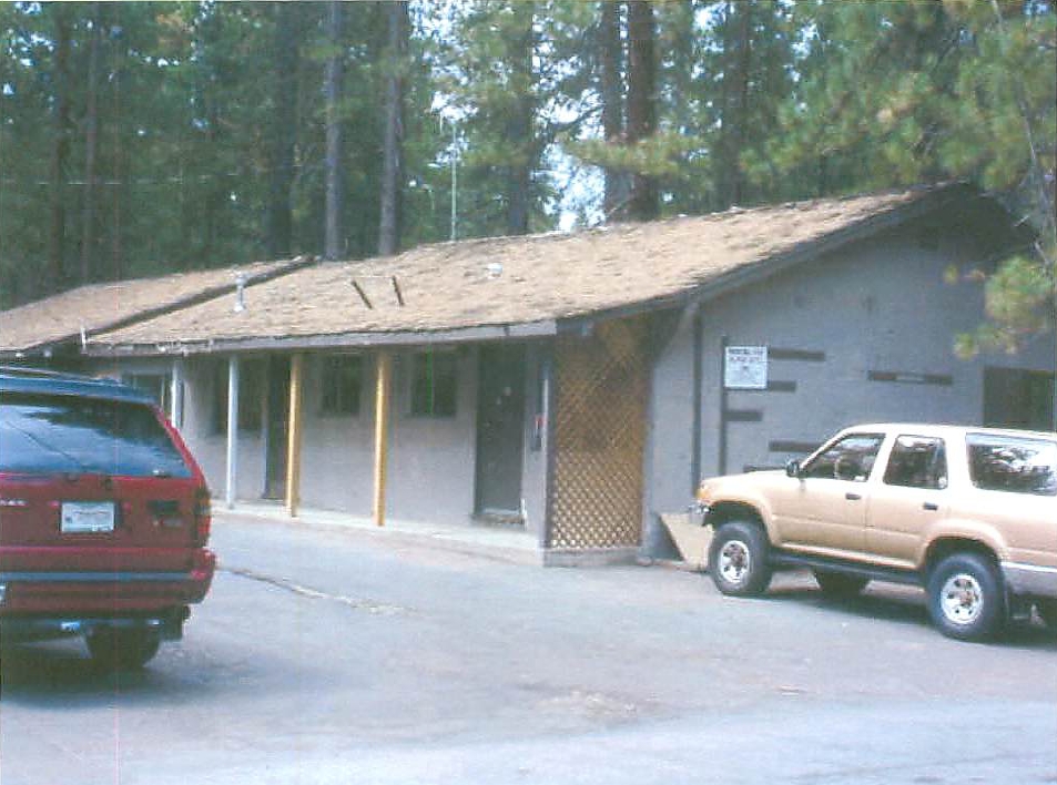 Alpine Apartments in South Lake Tahoe, CA - Foto de edificio