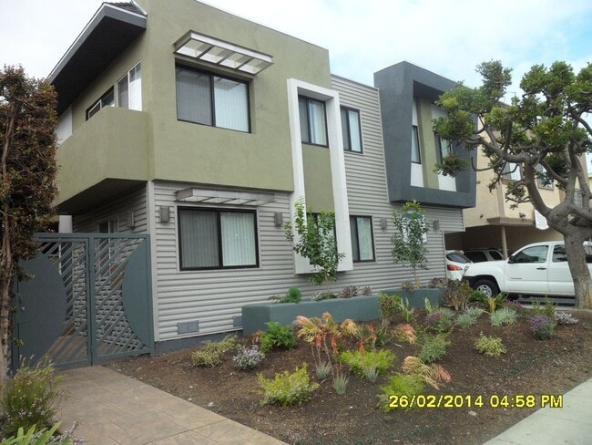 12727 Matteson Ave, Unit 3 in Los Angeles, CA - Building Photo - Building Photo