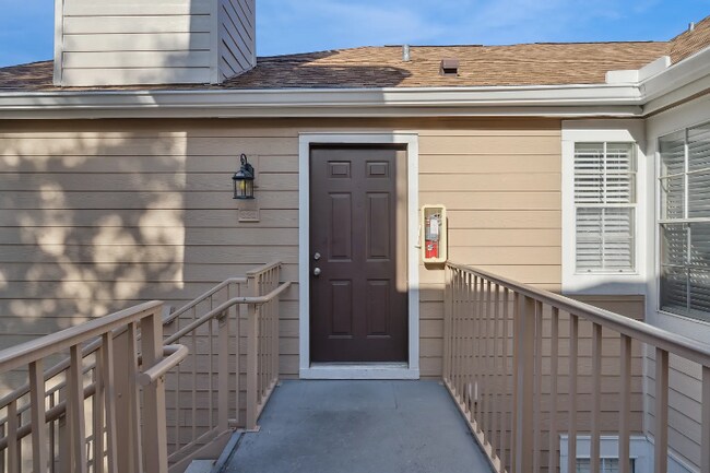 682 Youngstown Pkwy in Altamonte Springs, FL - Foto de edificio - Building Photo