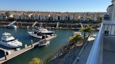 4372 Tradewinds Dr in Oxnard, CA - Building Photo - Building Photo