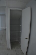 1527 Veracruz Ln in Weston, FL - Building Photo - Building Photo