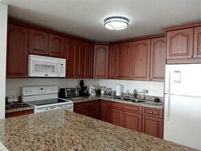 2101 S Ocean Dr, Unit 1506 in Hollywood, FL - Building Photo - Building Photo