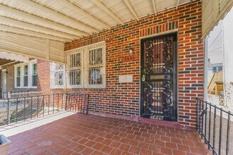 5446 Narcissus Ave in Baltimore, MD - Building Photo - Building Photo