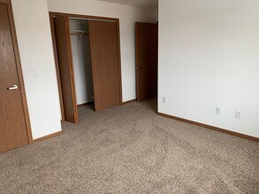 101 Lipton St in Tea, SD - Building Photo - Building Photo