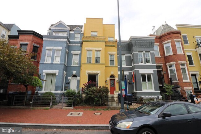property at 21 N St NW