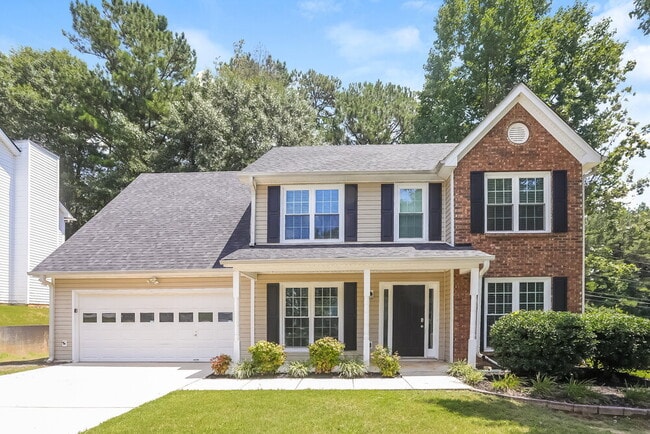 property at 611 Simon Park Cir