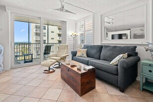 5600 Bonita Beach Rd SW in Bonita Springs, FL - Building Photo
