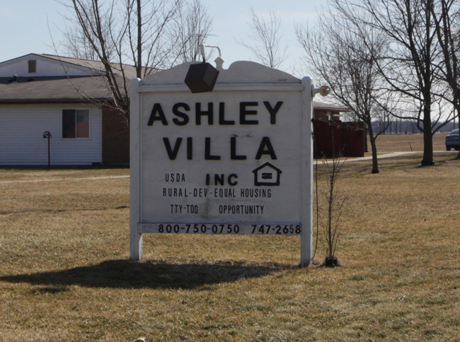 Ashley Villa in Ashley, OH - Foto de edificio - Building Photo