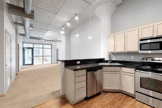 Old Market Lofts in Omaha, NE - Building Photo - Interior Photo