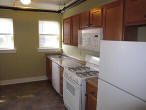 The Oliver in Dormont, PA - Foto de edificio - Building Photo