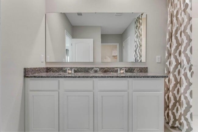 11148 Amber Ridge Dr in Zellwood, FL - Foto de edificio - Building Photo